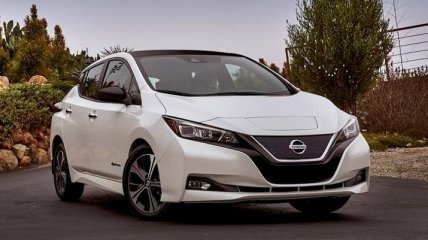 Компания Nissan показала свою новую модель (Видео)