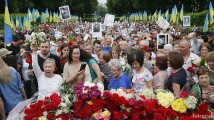 В Киеве состоялась акция "Бессмертный полк" (Фото)