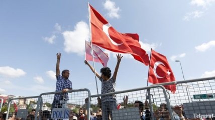 Эрдоган необычно поздравил жителей Турции с годовщиной попытки переворота