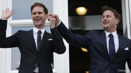 Премьер Люксембурга вступил в однополый брак