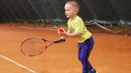 Трехлетний теннисист попал в книгу рекордов Украины (Видео)