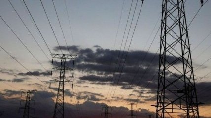 Кабмин принял решение снизить цены на электричество