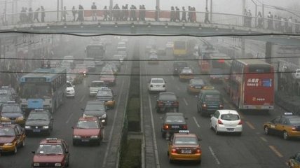 Сколько людей ежегодно умирает от загрязнения атмосферы 