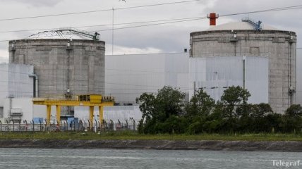 Во Франции из-за жары остановили уже четыре реактора АЭС
