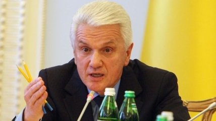 Литвин еще 5 лет "будет издеваться над народом"