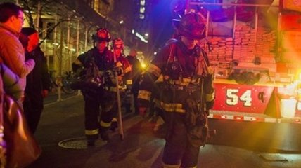 В результате пожара в небоскребе Нью-Йорка пострадали 24 человека