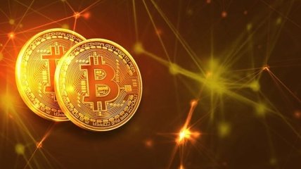 Bitcoin продолжает стремительно падать: курсы основных криптовалют 