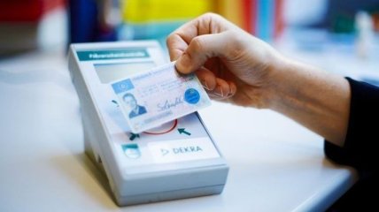 В Украине существенно сократят срок действия водительских удостоверений