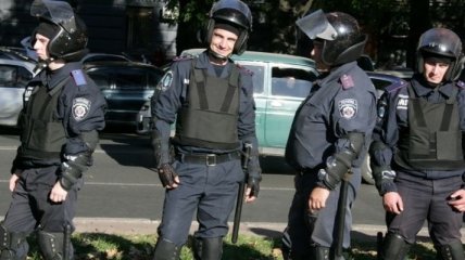 Милиция ищет видеокамеры вблизи места взрыва в Харькове