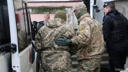 Российский правозащитный центр признал военнопленных моряков политзаключенными