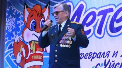 Александр Тихонов