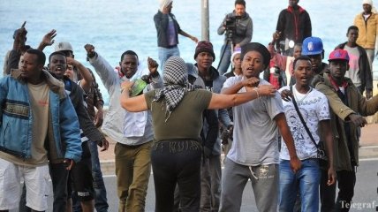 Протесты мигрантов на острове Лесбос закончились столкновениями