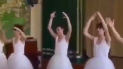 В Дагестане выпускники станцевали балет, но оскандалились на всю республику (видео)