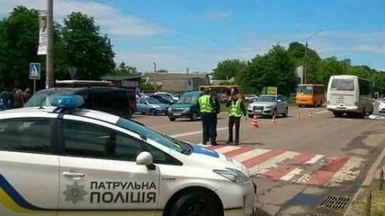 В Борисполе автобус сбил двух детей: есть погибшая