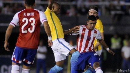 Сборная Бразилии спасается в матче с Парагваем