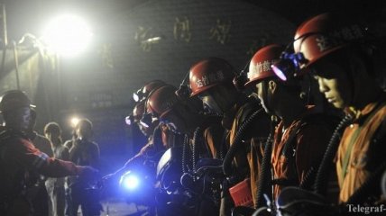 В Китае в результате обрушения породы на шахте погибли люди
