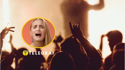 Люди слушают трогательный трек 2000-х