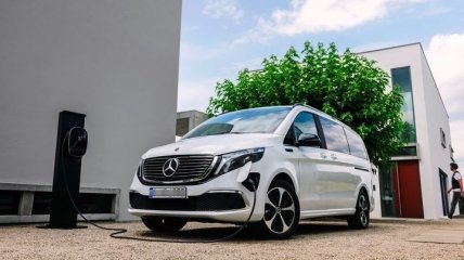 Первый электрический премиум-минивэн от Mercedes-Benz: подробности