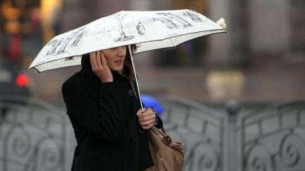 В понедельник запад Украины будут заливать сильные дожди 