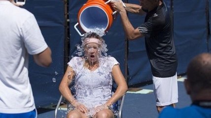 Украинская теннисистка поддержала акцию "Ice bucket challenge"
