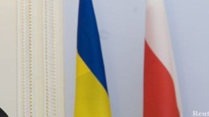 Украинцы, которые живут в Польше, будут получать помощь от Украины