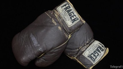Перчатки Мохаммеда Али продали за $ 606 тысяч