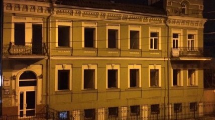 В центре Киева уничтожили историческое здание (фото, видео)