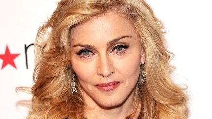 Новый клип Мадонны "Living for Love" взорвал Сеть. Видео