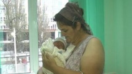В Хмельницкой области женщина родила уже 18 детей (видео)