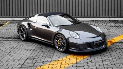 На тестах в автобане был замечен новый спорткар Porsche 911 (Видео)