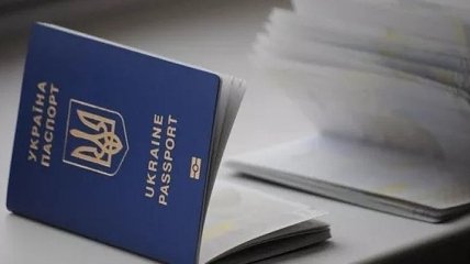Выявлена ОПГ на Прикарпатье, которая подделывала биометрические паспорта