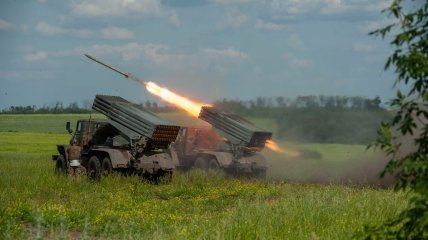 Украинские военные держат оборону