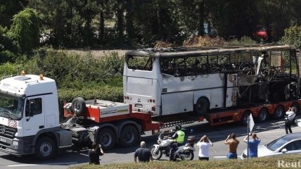 Полиция ищет второго подозреваемого во взрыве автобуса в Болгарии