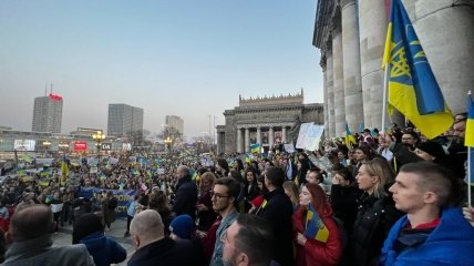 Демонстрация в поддержку Украины в Польше