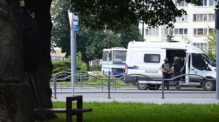 Захват заложников: Аваков срочно вылетел в Луцк, Зеленский контролирует ситуацию