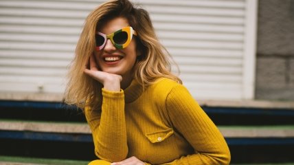 Модные идеи стилизации трикотажного платья