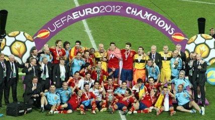Финал Евро: чемпион впервые защитил титул 