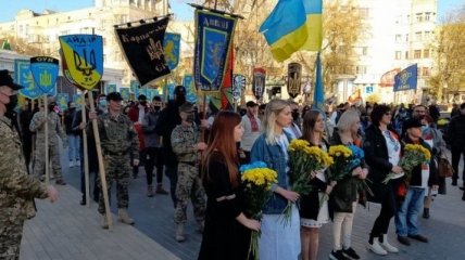 "Марш вышиванок": у Кличко объяснились за акцию в честь СС "Галичина" 