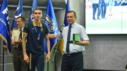 Чемпион мира по футболу Кирилл Дрышлюк - сын героя АТО, погибшего на Донбассе
