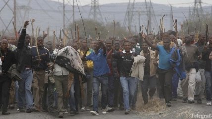 В ЮАР расследуют гибель 34 горняков во время забастовки