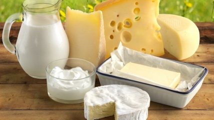Ученые опровергли миф о вреде молока и сыра