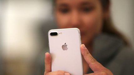 Apple научит Face ID распознавать владельца по венам на лице 