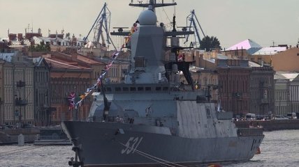 У границ Латвии вновь зафиксировали российский военный корабль
