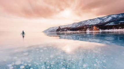 Удивительная красота замерзшего озера Байкал (Фото) 