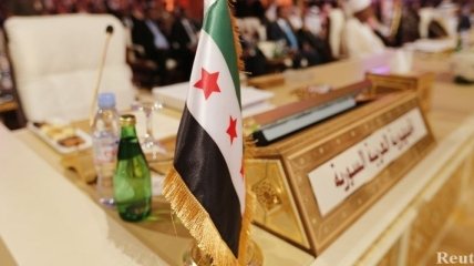 ЛАГ разрешила военную помощь сирийской оппозиции