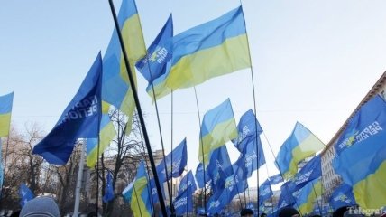 Сегодня участники акции "Сохраним Украину" приняли резолюцию