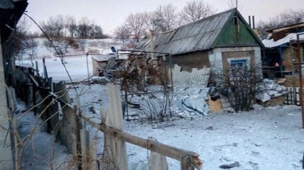 Боевики снова обстреляли Авдеевку: многие жители остались без крова