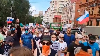 43-й день протестов: жители Хабаровска вновь вышли на улицы