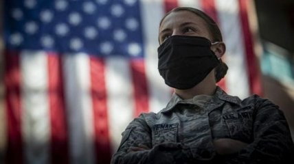 Кількість хворих на коронавірус у Збройних силах США перевищила 7,7 тисяч