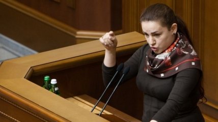 Оробец: Действия парламентского большинства - противозаконные